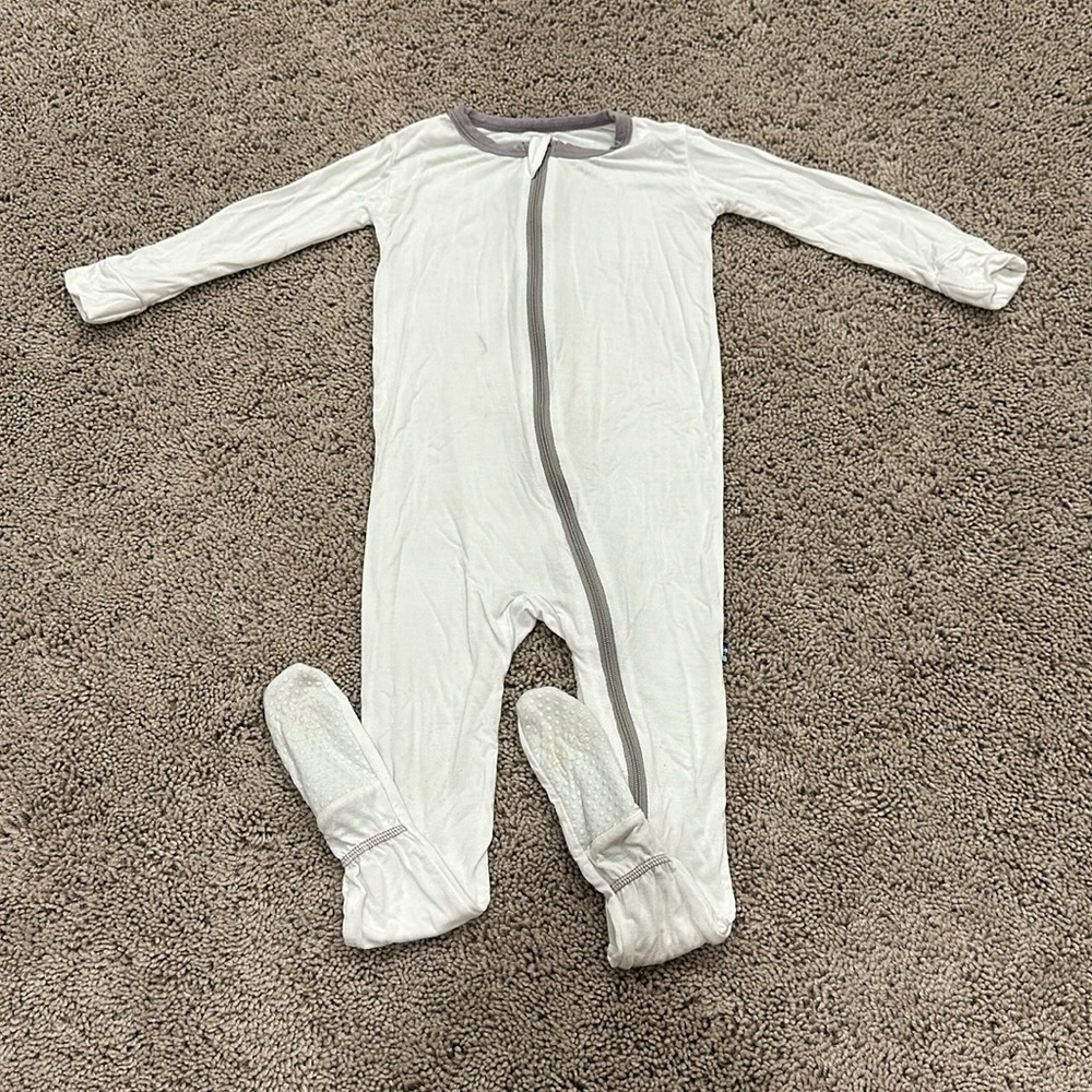 Kicker Pants Footie - White Natural with Feather Trim